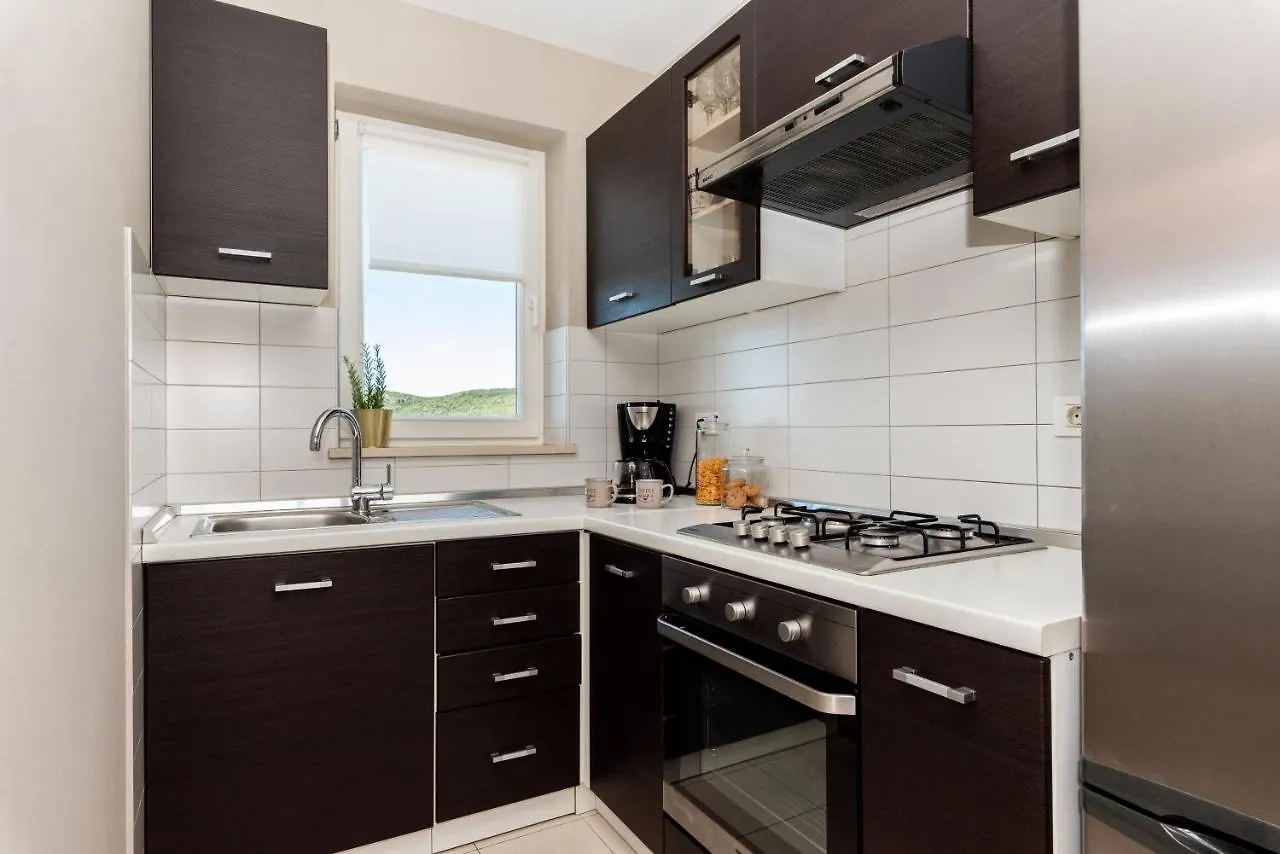 Apartment Cami -Stylish Apartment With A Beautiful Seaview Rabac