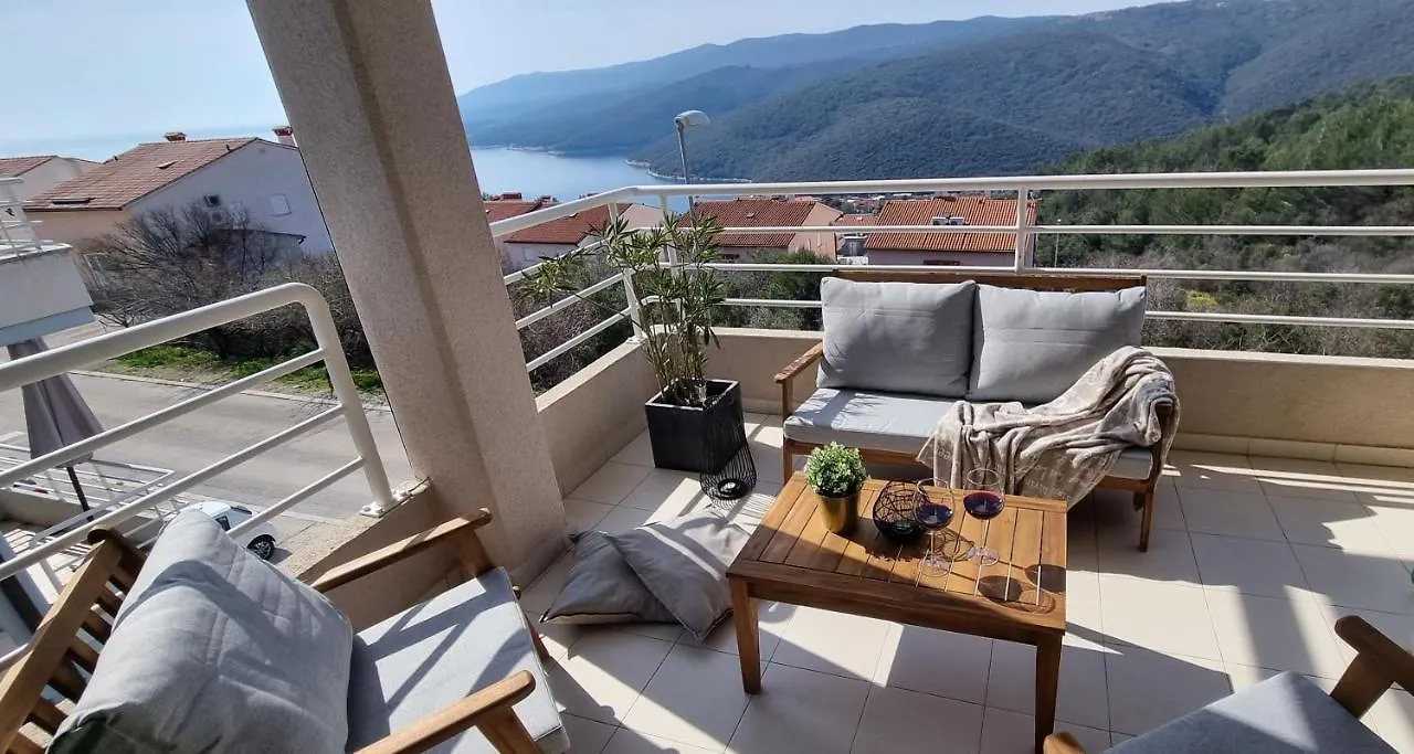Apartment Cami -Stylish Apartment With A Beautiful Seaview Rabac Kroatien